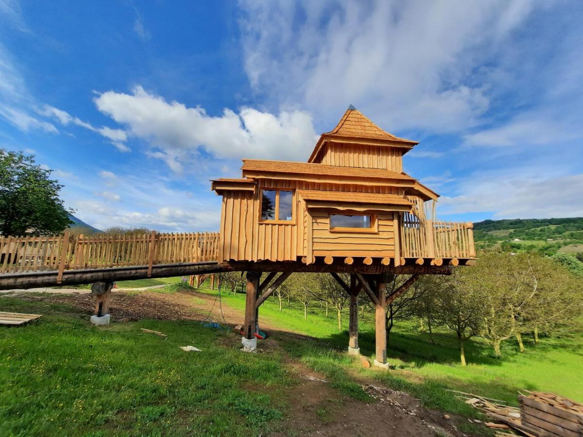 Roulottes Au Pied Du Vercors Saint-Jean-en-Royans Εξωτερικό φωτογραφία