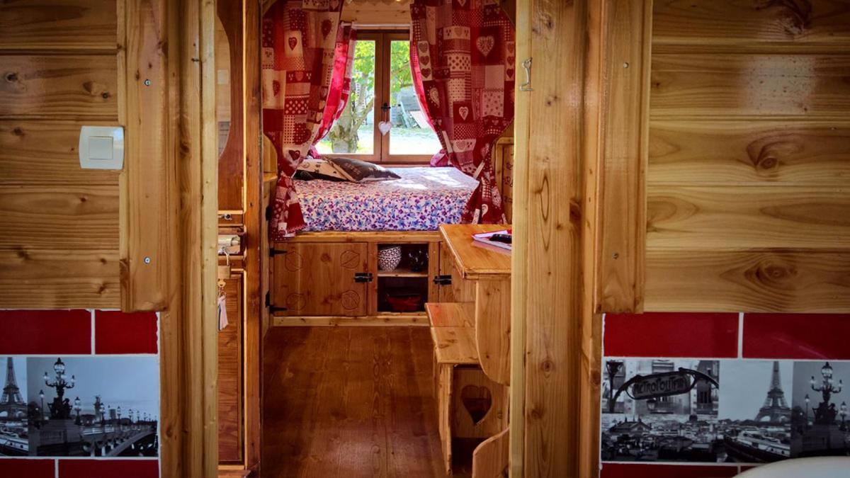Roulottes Au Pied Du Vercors Saint-Jean-en-Royans Εξωτερικό φωτογραφία